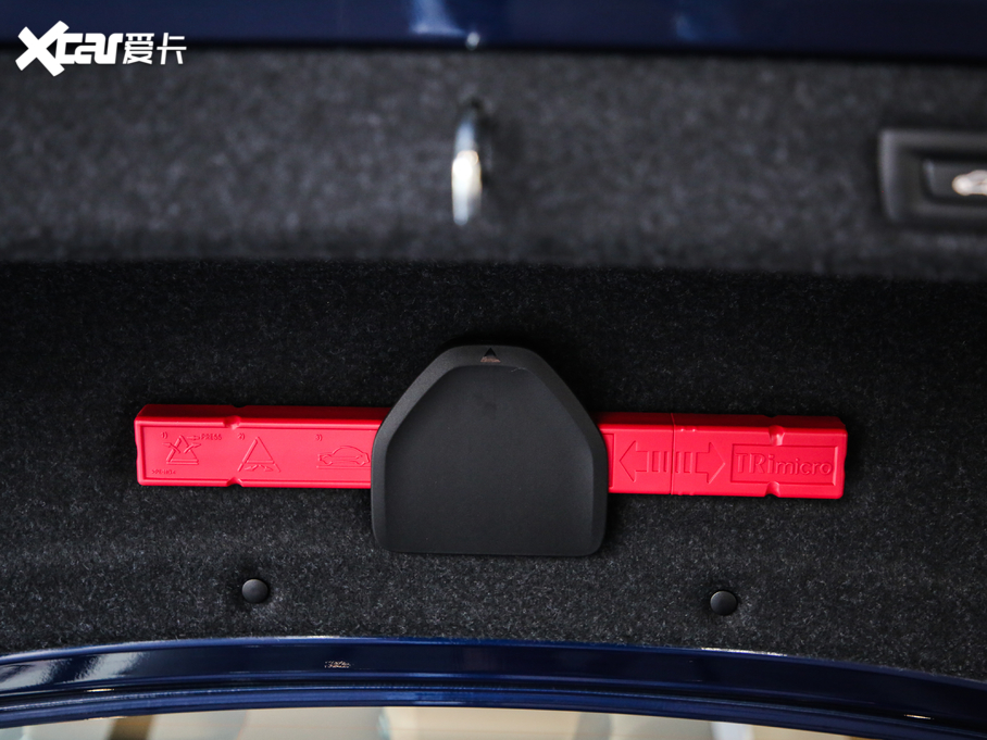 2020R5ϵ(M) 530i M\b