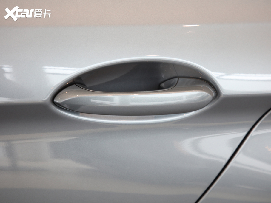 2020R5ϵ(M(jn)) 525i M\(yn)(dng)b