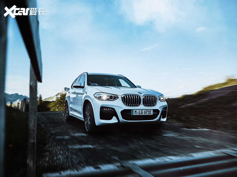 2020RX3ʽτ xDrive30e