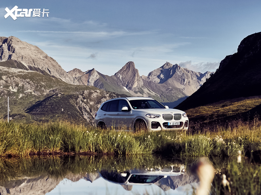 2020RX3ʽτ xDrive30e