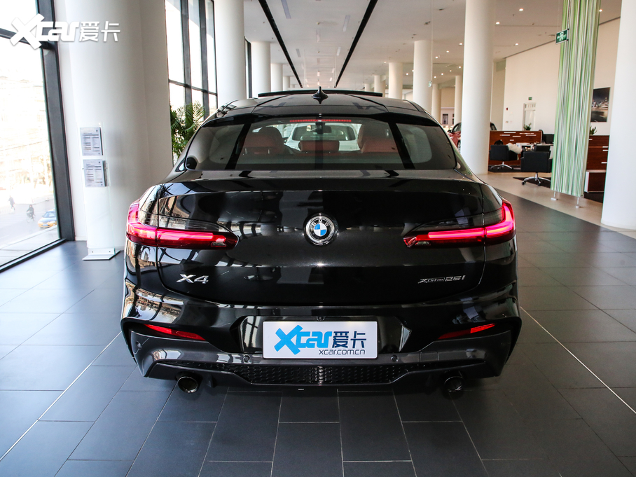 2020RX4 xDrive 25i MԽҰb