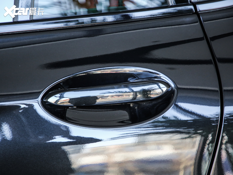 2020RX4 xDrive 25i MԽҰb