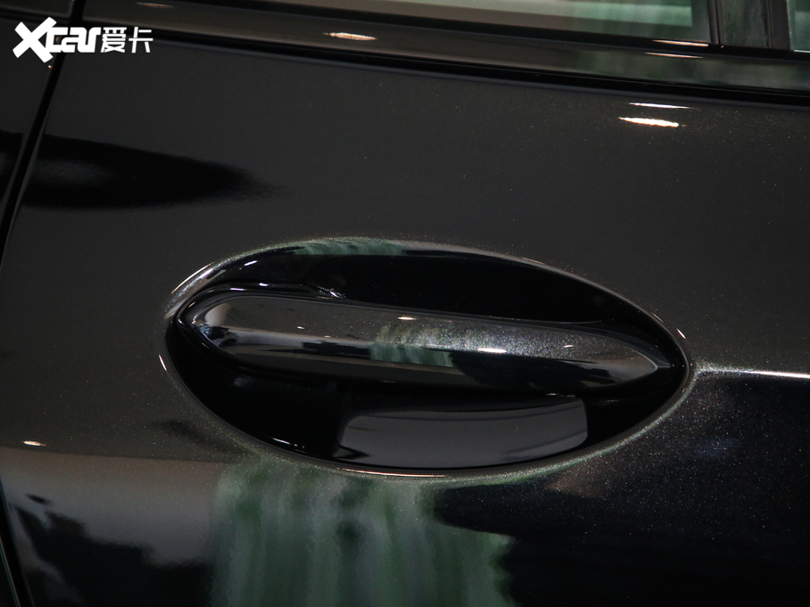 2020RX4 xDrive 25i MԽҰb