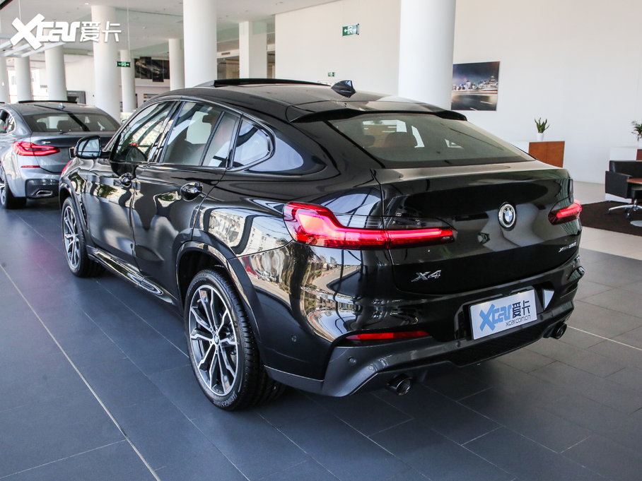 2019RX4 xDrive 25i Tʿ