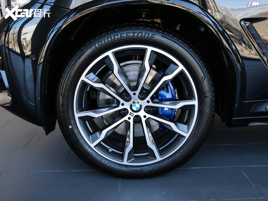 2019RX4 xDrive 25i Tʿ