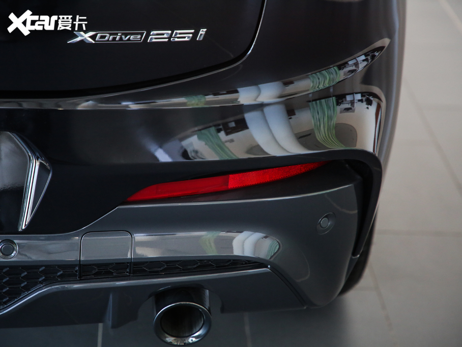 2019��RX4 xDrive 25i ���Tʿ������