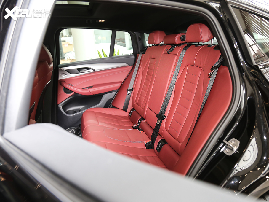 2020RX4 xDrive 25i M\b