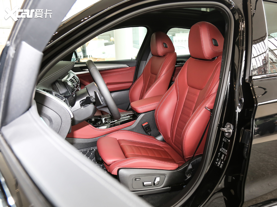 2020RX4 xDrive 25i M\b