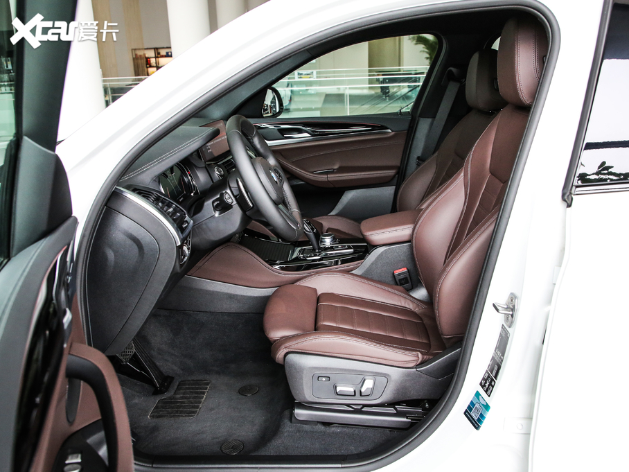 2020RX4 xDrive 25i M\(yn)b