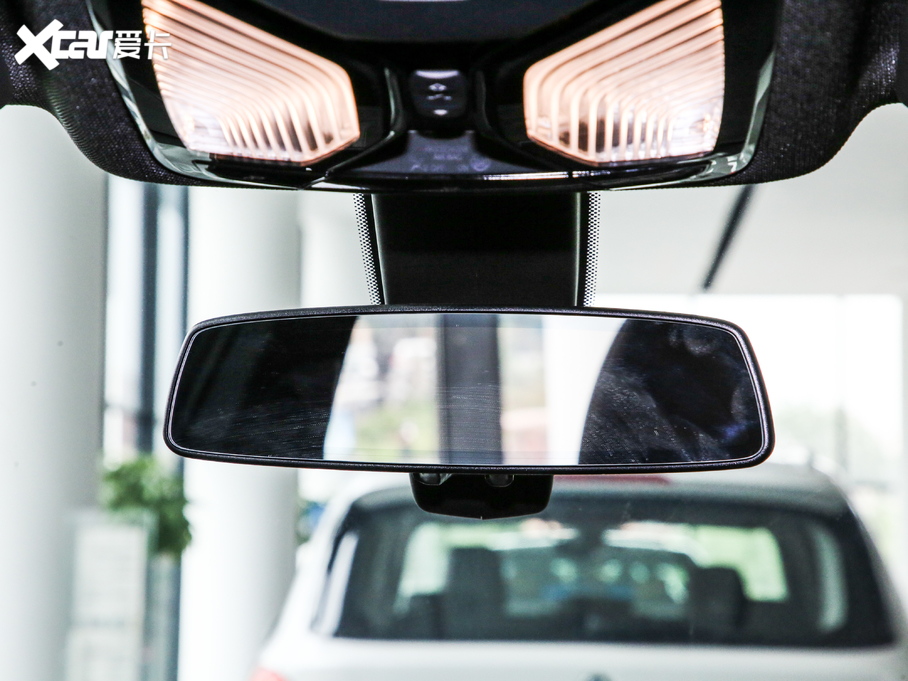 2020RX4 xDrive 25i M\b