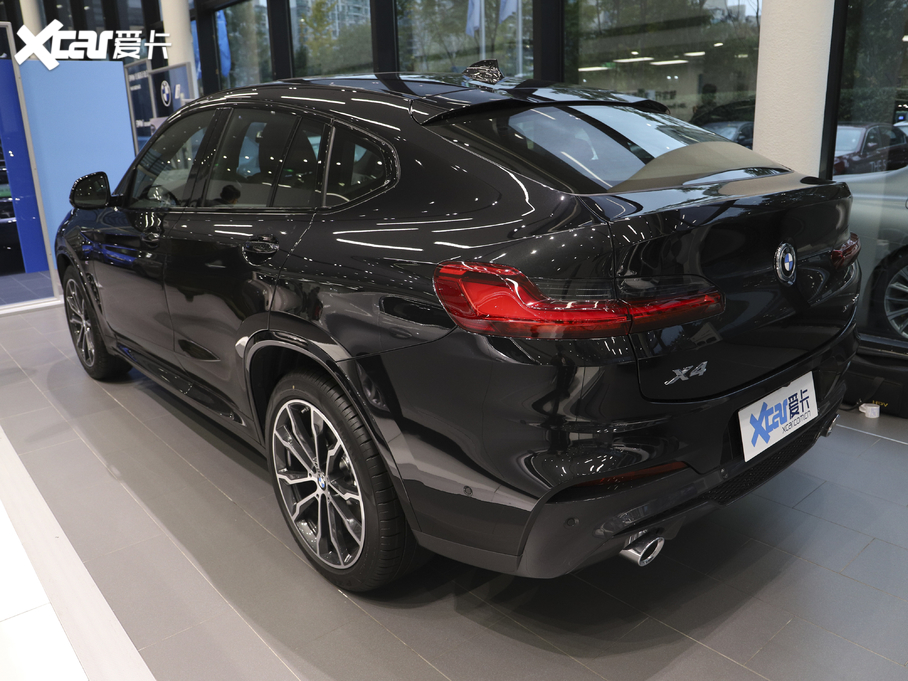 2020RX4 xDrive 30i M\b