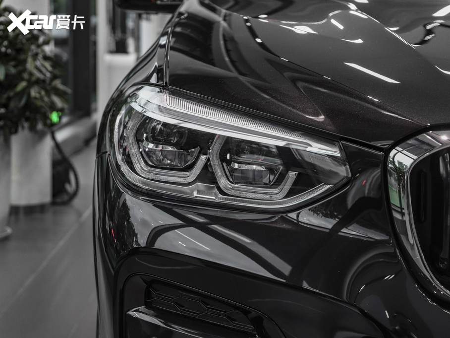 2020RX4 xDrive 30i M\b