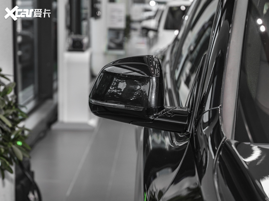 2020RX4 xDrive 30i M\b