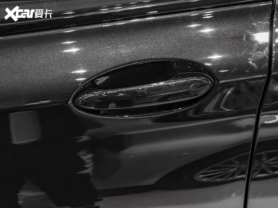 2020RX4 xDrive 30i M\b