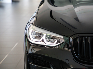 2020xDrive 25i MԽҰb (x)(ji)^