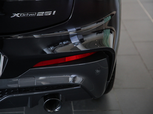 2020xDrive 25i MԽҰb ^