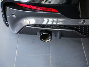 2020xDrive 25i MԽҰb ^