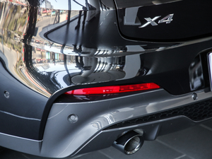 2020xDrive 25i MԽҰb ^