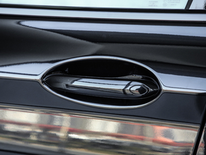 2020xDrive 25i MԽҰb {T