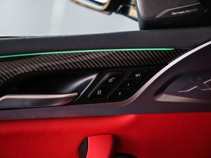 2020xDrive 25i MԽҰb g