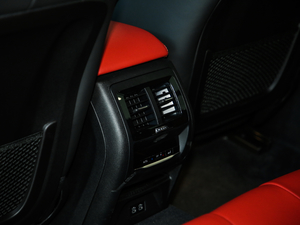 2020xDrive 25i MԽҰb g