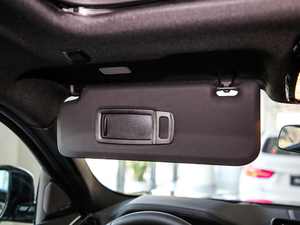 2020xDrive 25i MԽҰb g