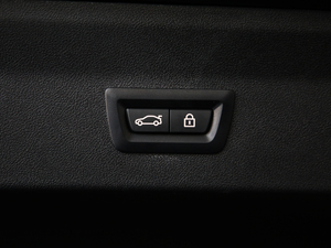 2020xDrive 25i MԽҰb g