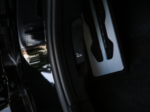 2020xDrive 25i MԽҰb п؅^