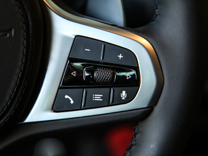 2020xDrive 25i MԽҰb п؅^