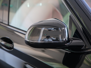 2019xDrive 25i Tʿ ^