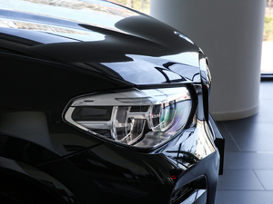 2019xDrive 25i Tʿ ^