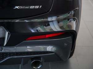 2019xDrive 25i Tʿ ^