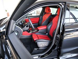 2019xDrive 25i Tʿ {