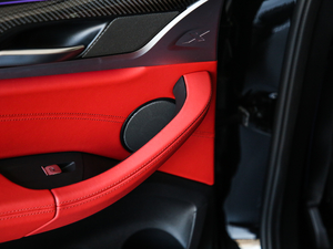 2019xDrive 25i Tʿ g