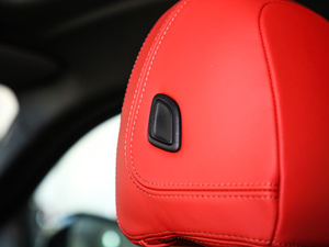 2019xDrive 25i Tʿ g