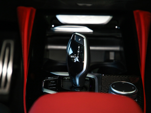 2019xDrive 25i Tʿ п؅^