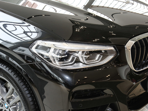 2020xDrive 25i M\b ^