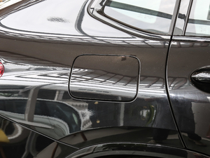 2020xDrive 25i M\b ^