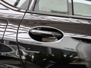 2020xDrive 25i M\b ^