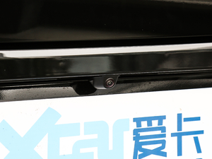 2020xDrive 25i M\b ^