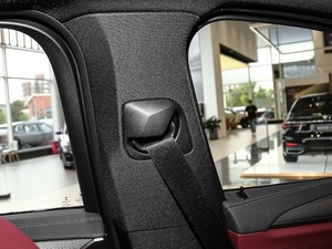 2020xDrive 25i M\b g