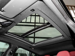 2020xDrive 25i M\b g