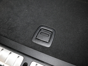 2020xDrive 25i M\b g