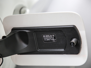 2020xDrive 25i M\b ^