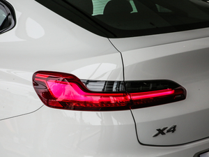 2020xDrive 25i M\b (ji)^