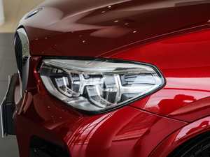 2020xDrive 25i M\b ^