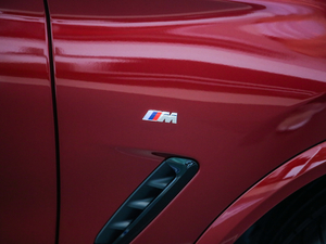 2020xDrive 25i M\b ^