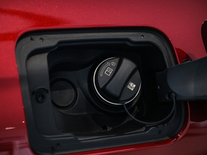 2020xDrive 25i M\b ^