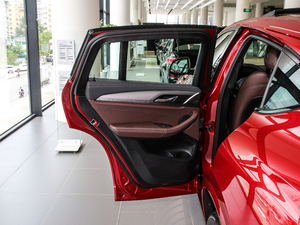 2020xDrive 25i M\b ܇T