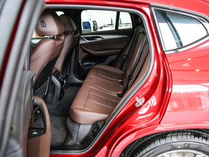 2020xDrive 25i M\b ſg